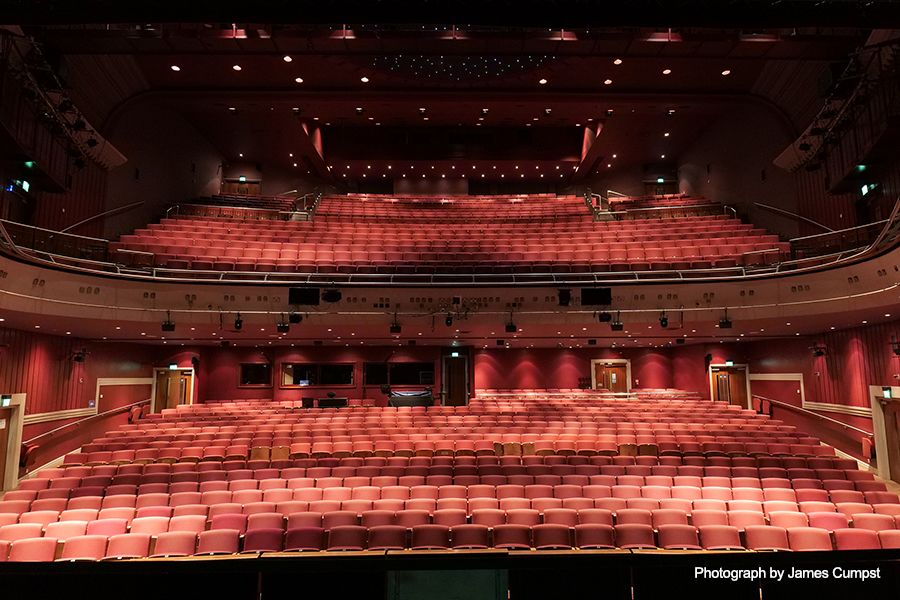 案例丨优化的投资回报： 英国诺维奇剧院升级使用雅马哈 RIVAGE PM 数字混音系统